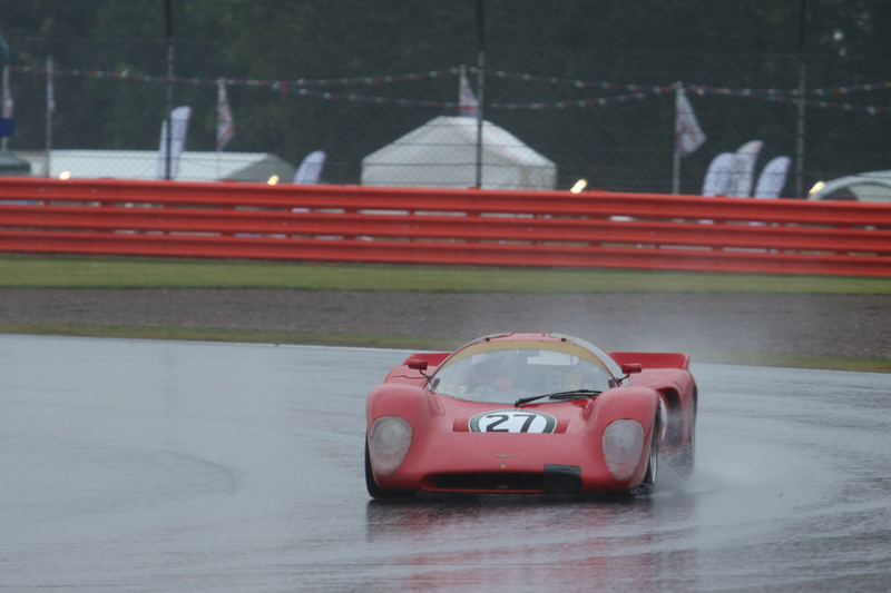Illustration for article titled Ogle At The Best Cars Racing At The Silverstone Classic
